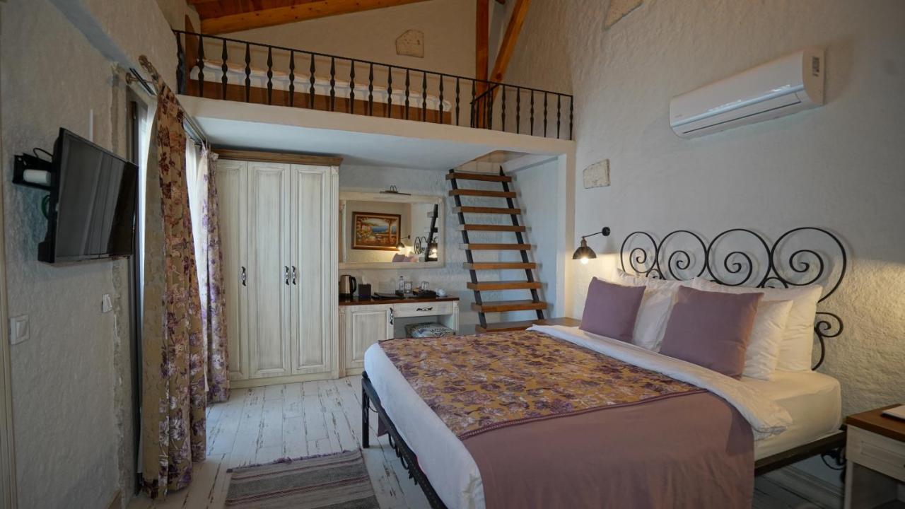 Alacati Aura Plus İzmir Luaran gambar