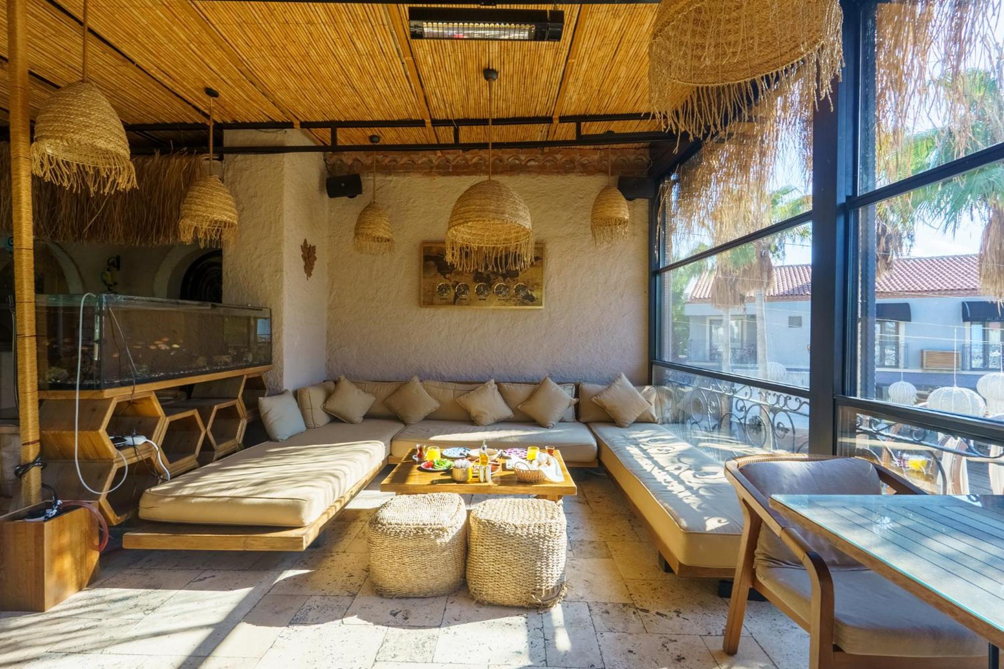 Alacati Aura Plus İzmir Luaran gambar