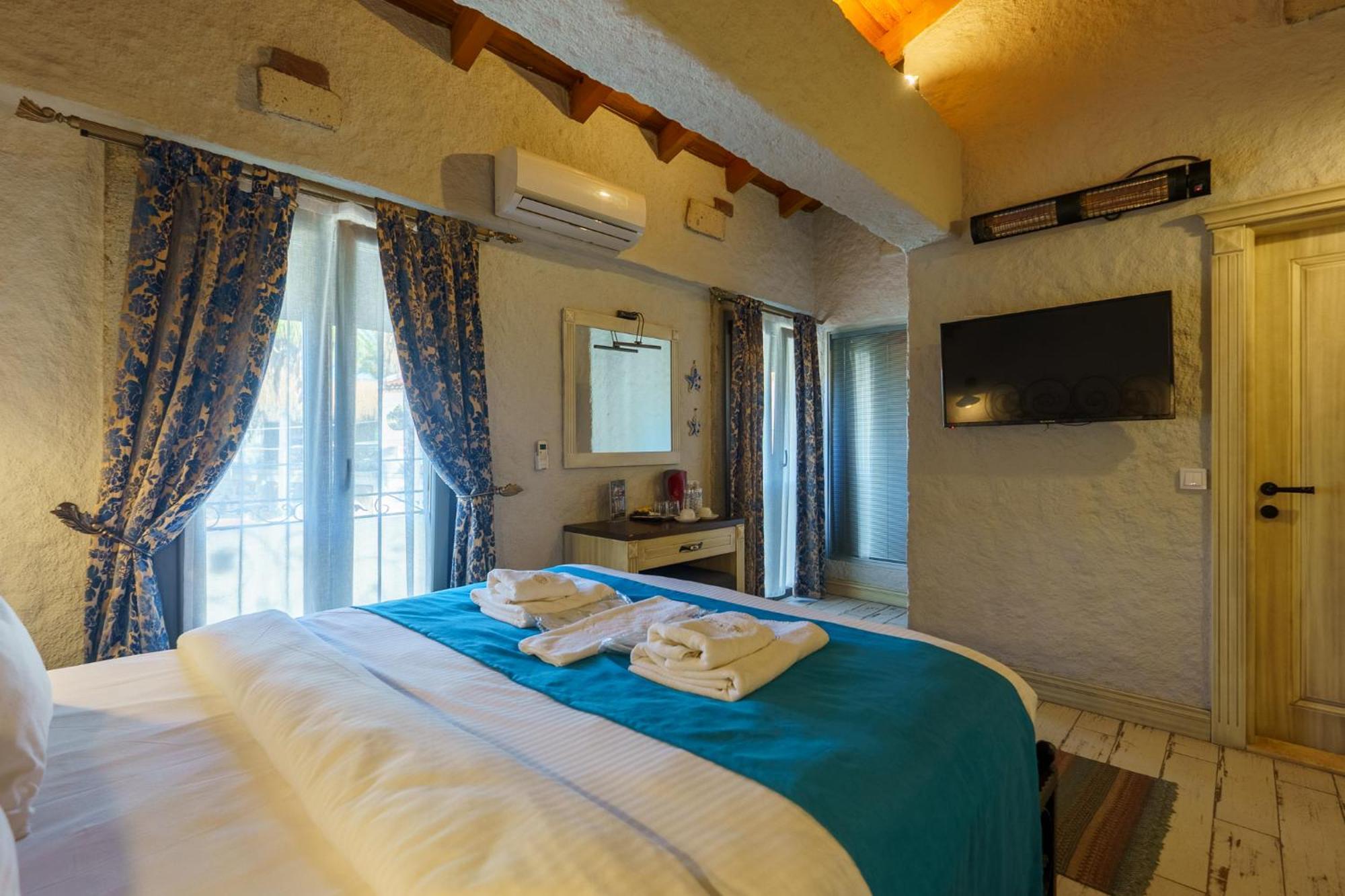 Alacati Aura Plus İzmir Luaran gambar
