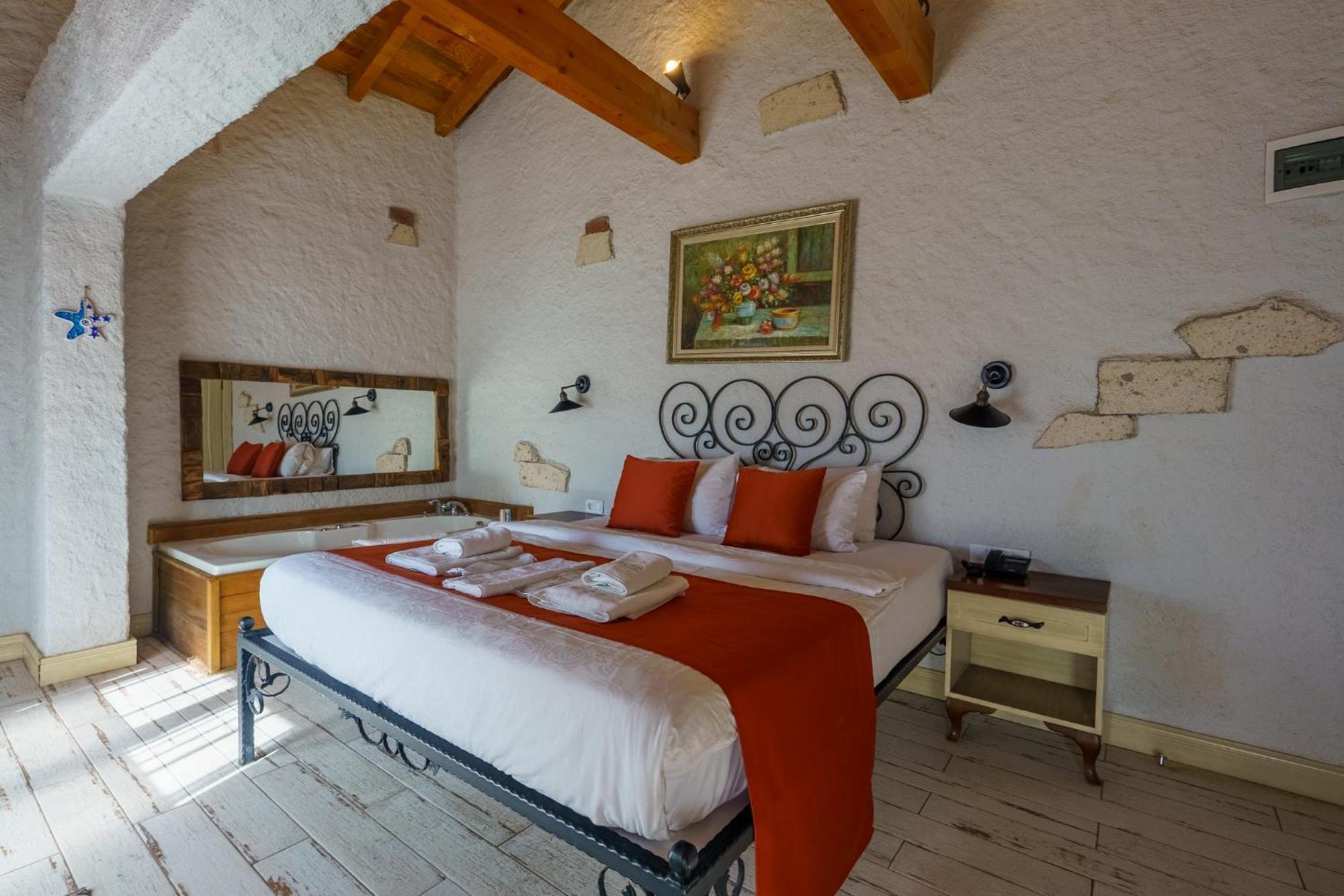Alacati Aura Plus İzmir Luaran gambar